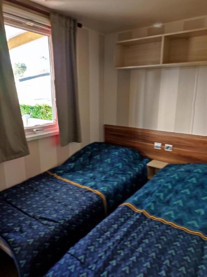 Kerlann 4 Etoiles Mobil Home 3 Chs 2 Sdb Pont Aven Finistere Exterior photo